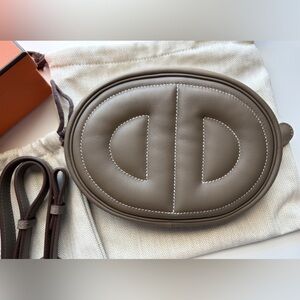 Hermes In the roop belt bag Etoupe brand new